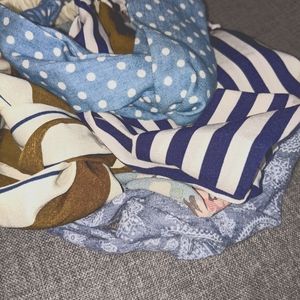 1 DOLLAR headband when purchasing clothes